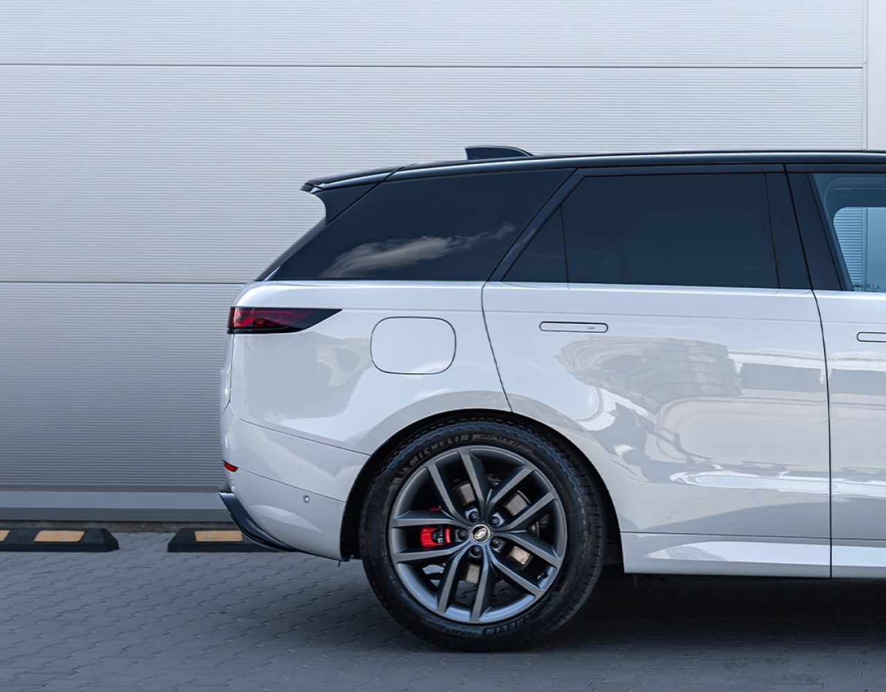 range-rover-02